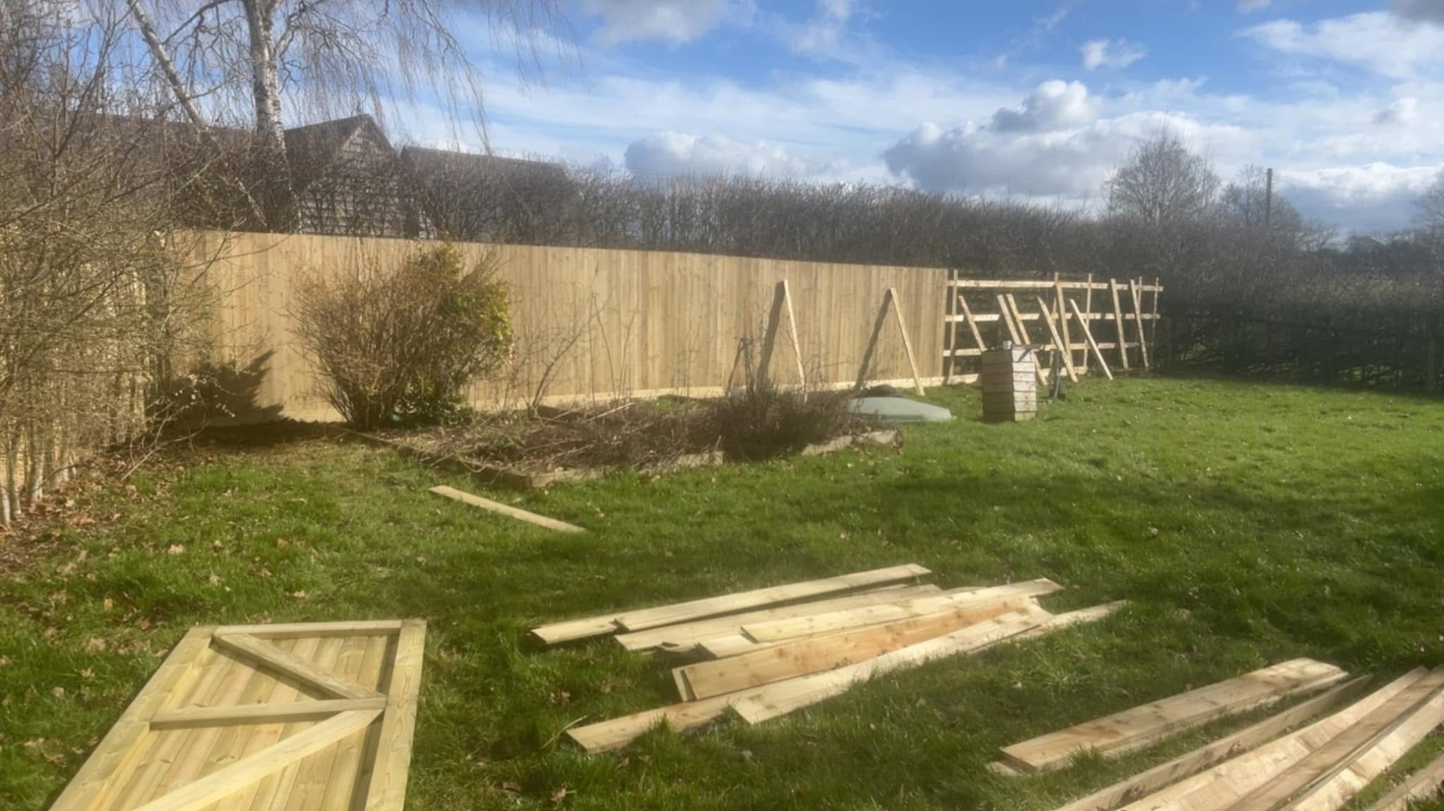Fencing Company Milton Keynes 16 Xlarge