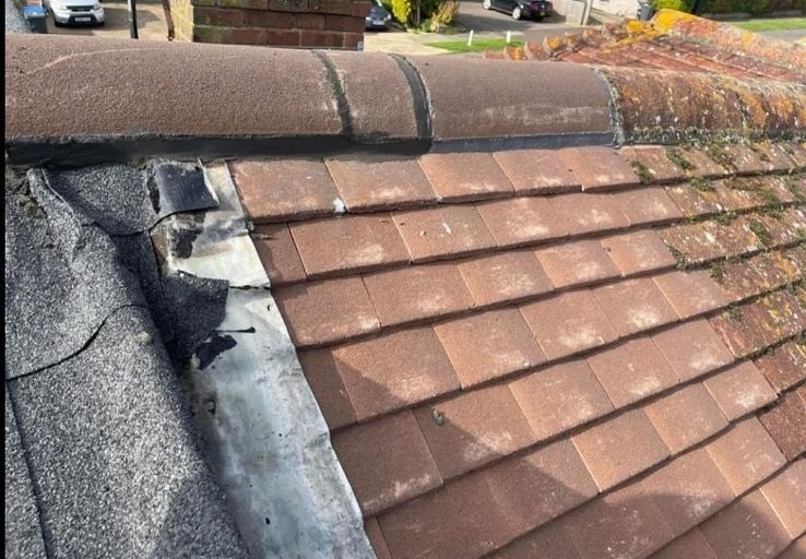 Roofer Worthing 10 Xlarge