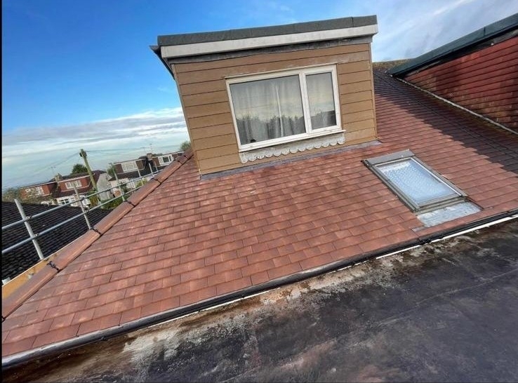 Roofer Worthing 18 Xlarge