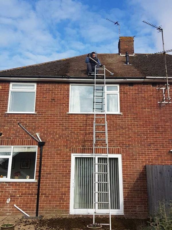 roofer-buckingham-cooperative-roofing-739-medium