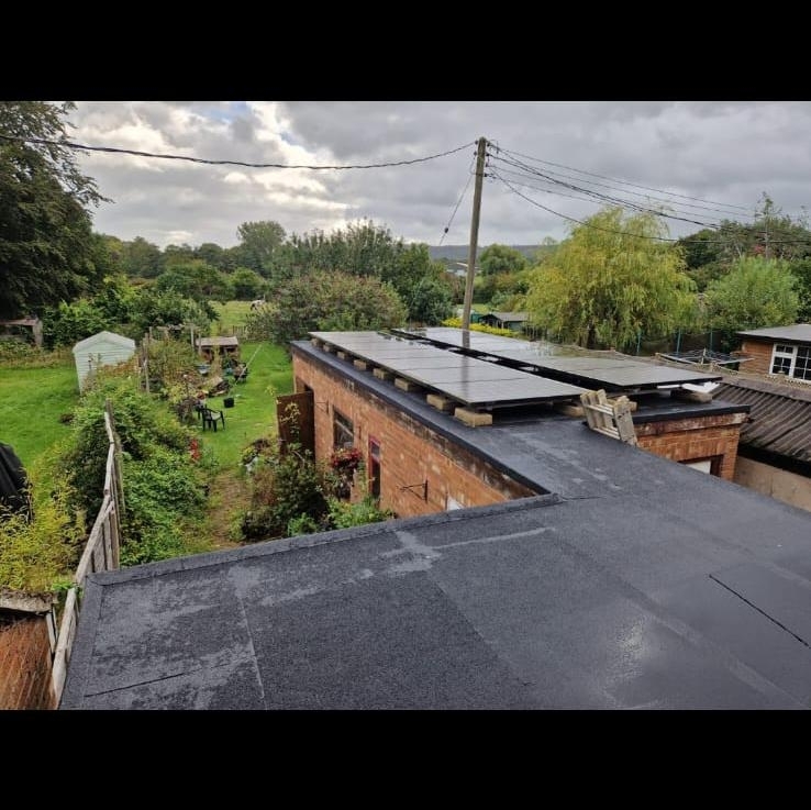 roofer-buckingham-cooperative-roofing-841-medium
