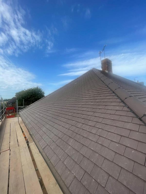 roofer-buckingham-cooperative-roofing-847-small