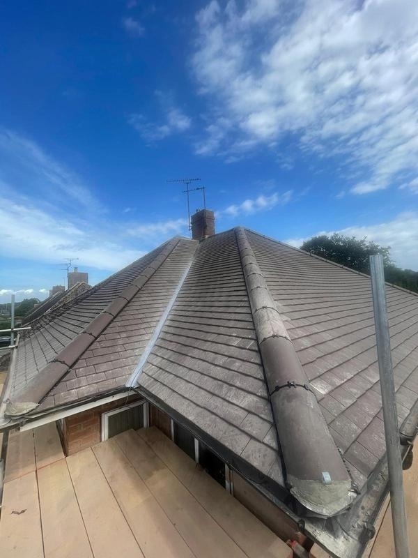 roofer-buckingham-cooperative-roofing-848-medium