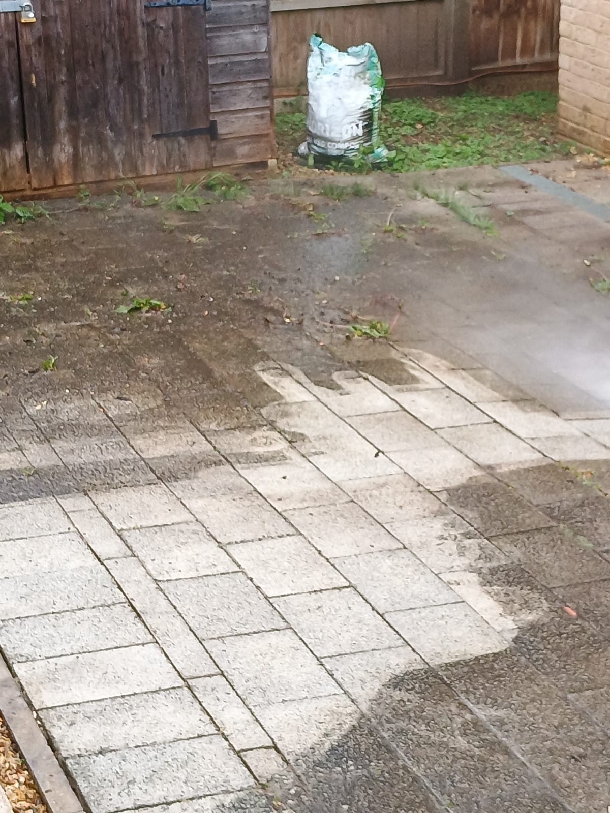 driveway-and-patio-cleaning-yellowstone-paving-ltd-07-small