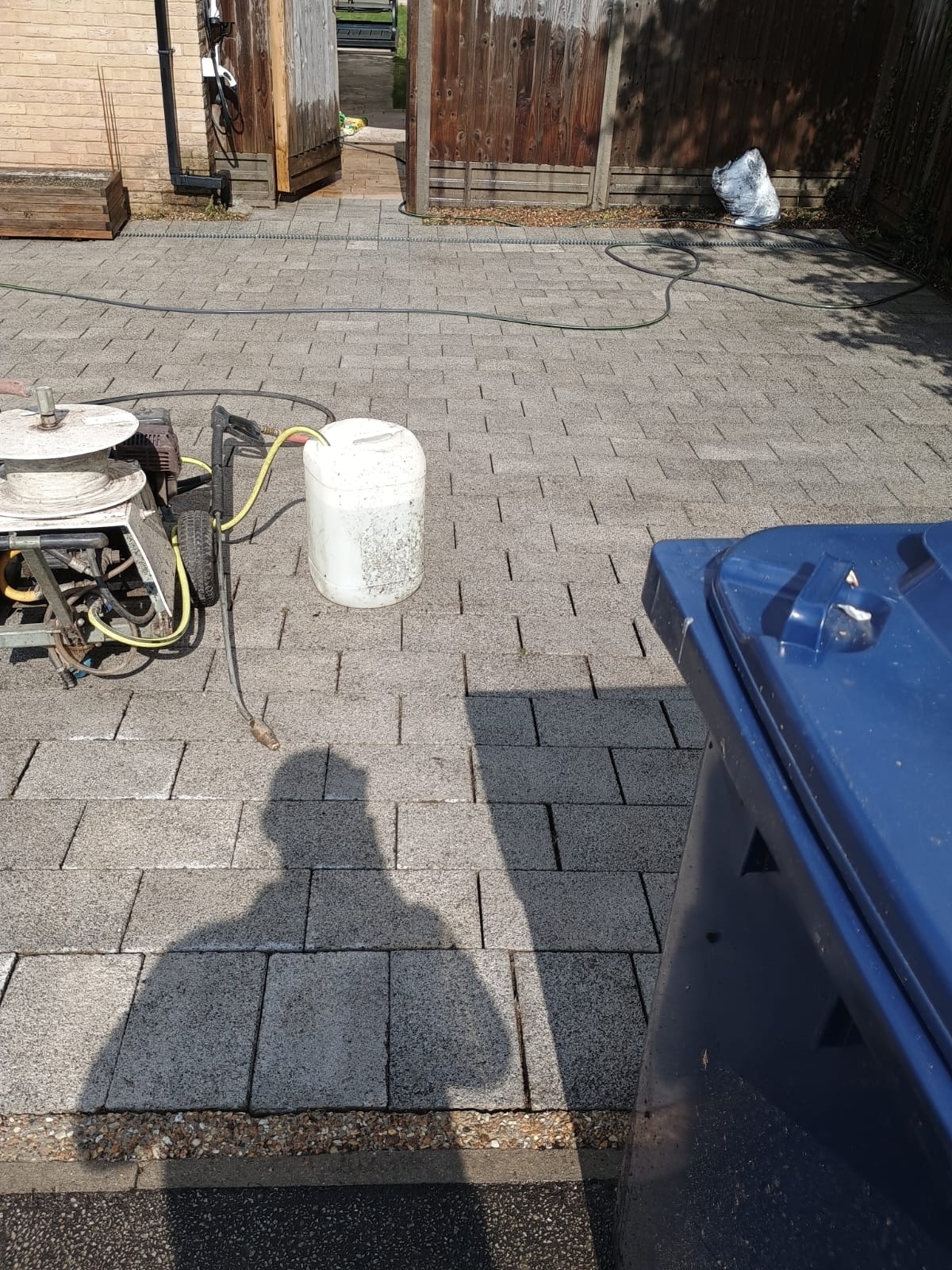 driveway-and-patio-cleaning-yellowstone-paving-ltd-10-small