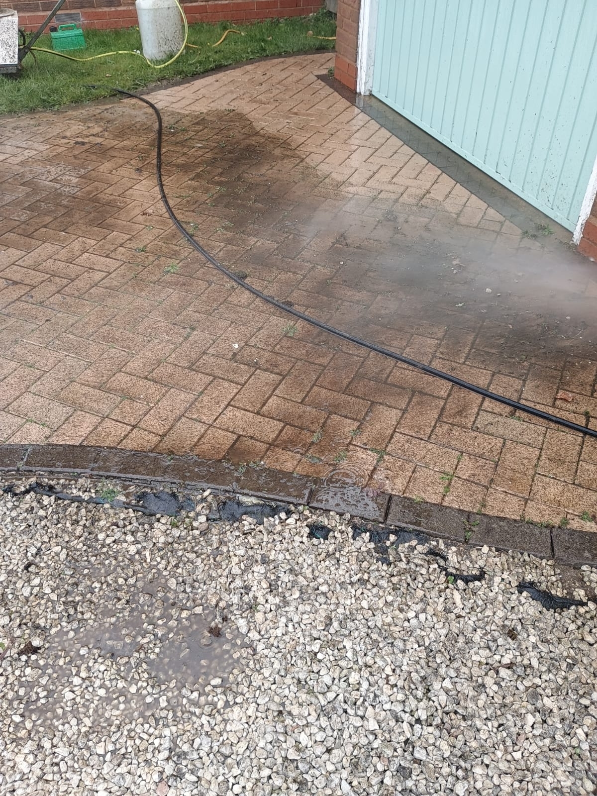 driveway-and-patio-cleaning-yellowstone-paving-ltd-13-small