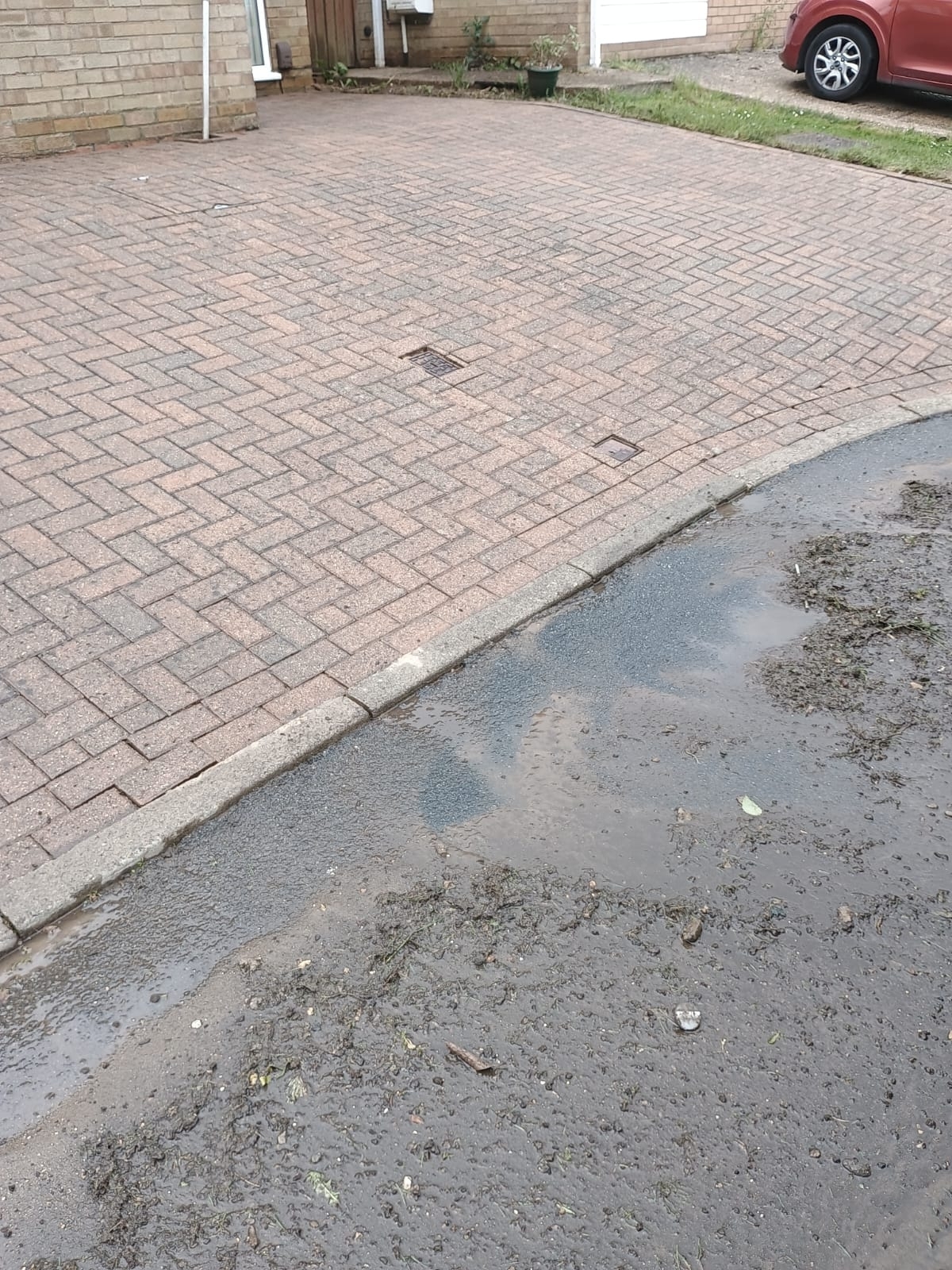 driveway-and-patio-cleaning-yellowstone-paving-ltd-25-small