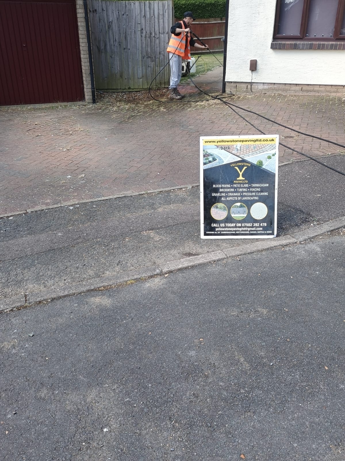 driveway-and-patio-cleaning-yellowstone-paving-ltd-26-small