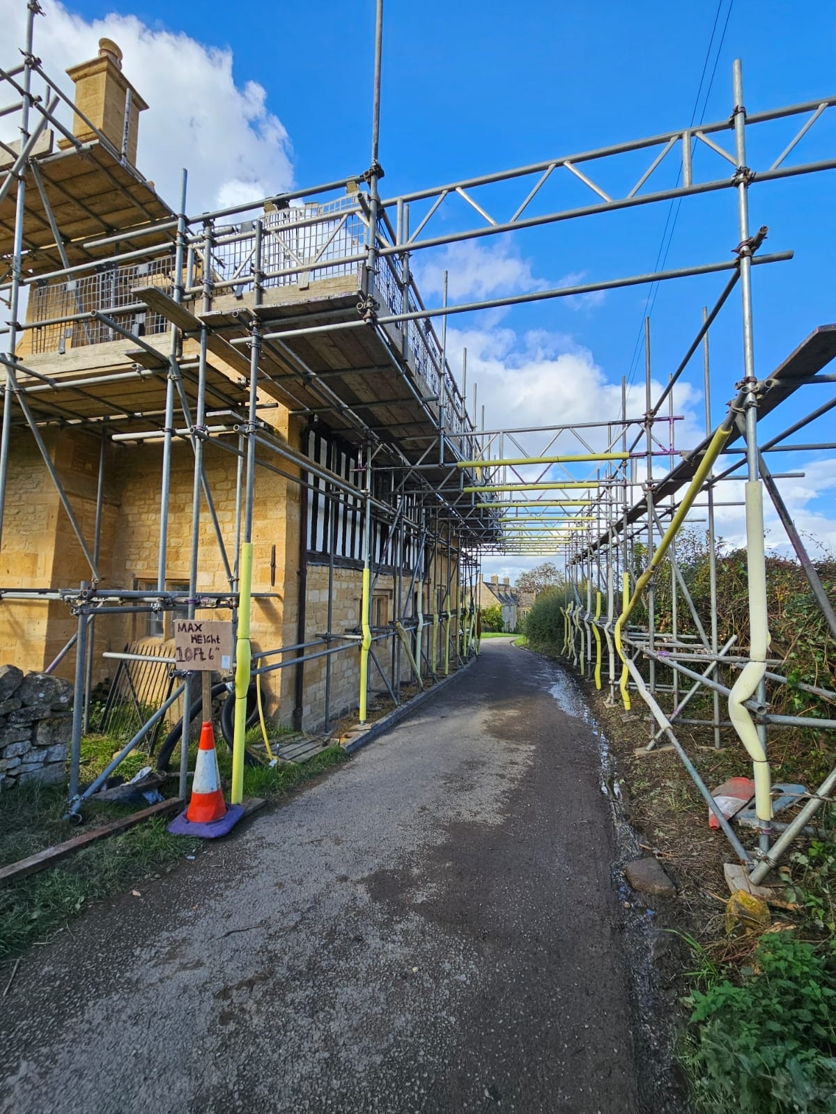 upright-scaffolding-banbury-04-small