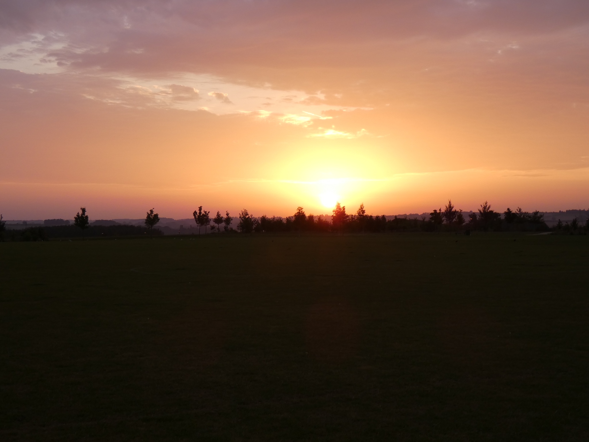 as-sun-rises-over-the-den-longford-park-fc-02-small