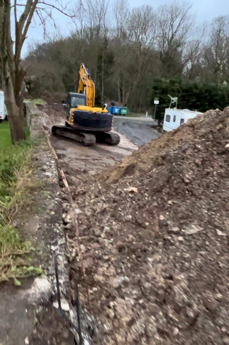 earth-moving-elvington-contractors-ltd-1-small