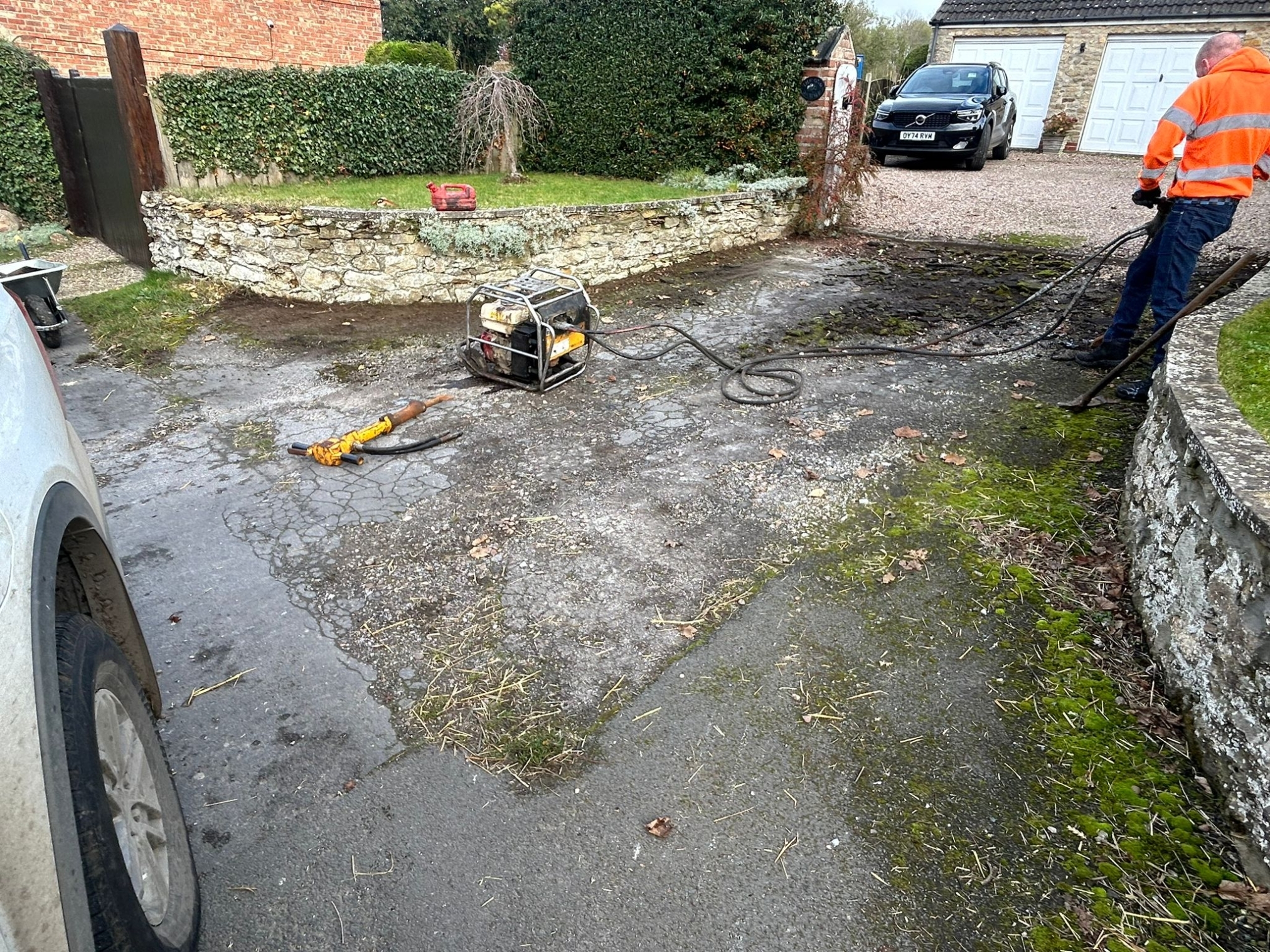 pot-hole-repair-york-4-small