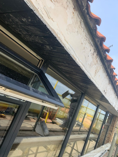 Roofer Bedford Charlies Angels Conservatory Roof Specialists 21 Medium
