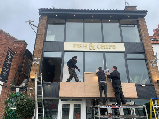 Roofer Bedford Charlies Angels Conservatory Roof Specialists 28 Medium