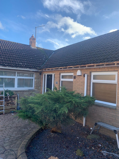 Roofer Bedford Charlies Angels Conservatory Roof Specialists 48 Medium