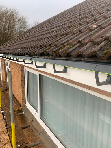 Roofer Bedford Charlies Angels Conservatory Roof Specialists 53 Medium
