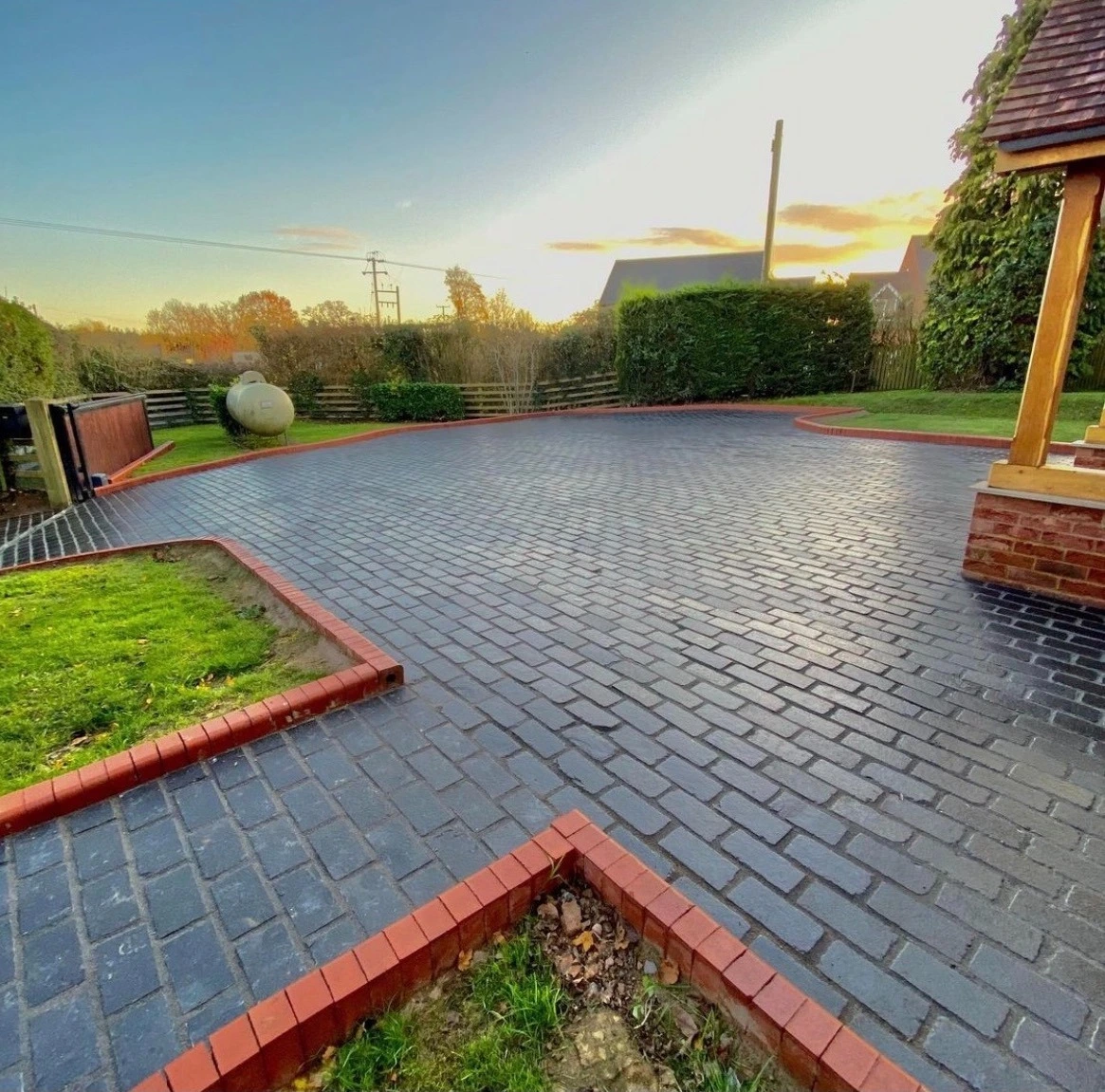 Ayd Flooring Maidenhead Driveways 02