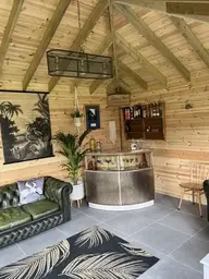 Log Cabin Bar 15 Small