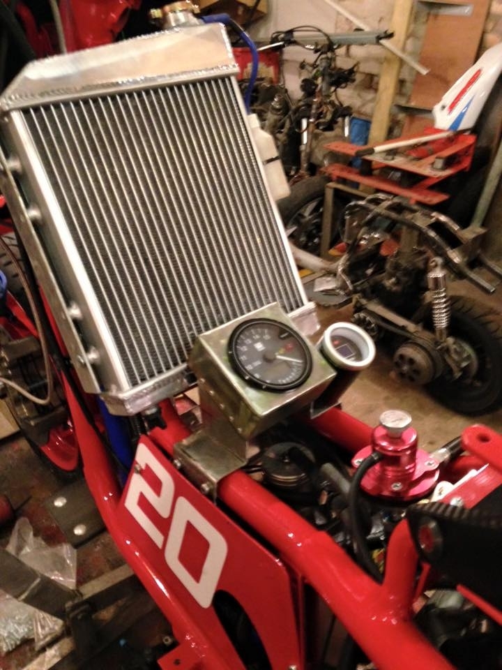 customised-scomadi-frame-building-retrotech-racing-12-small