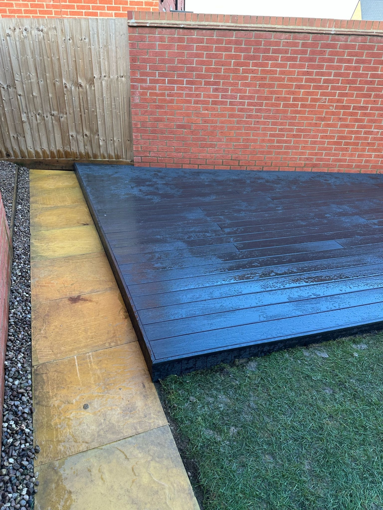decking-company-northampton-nb-decking-05-small