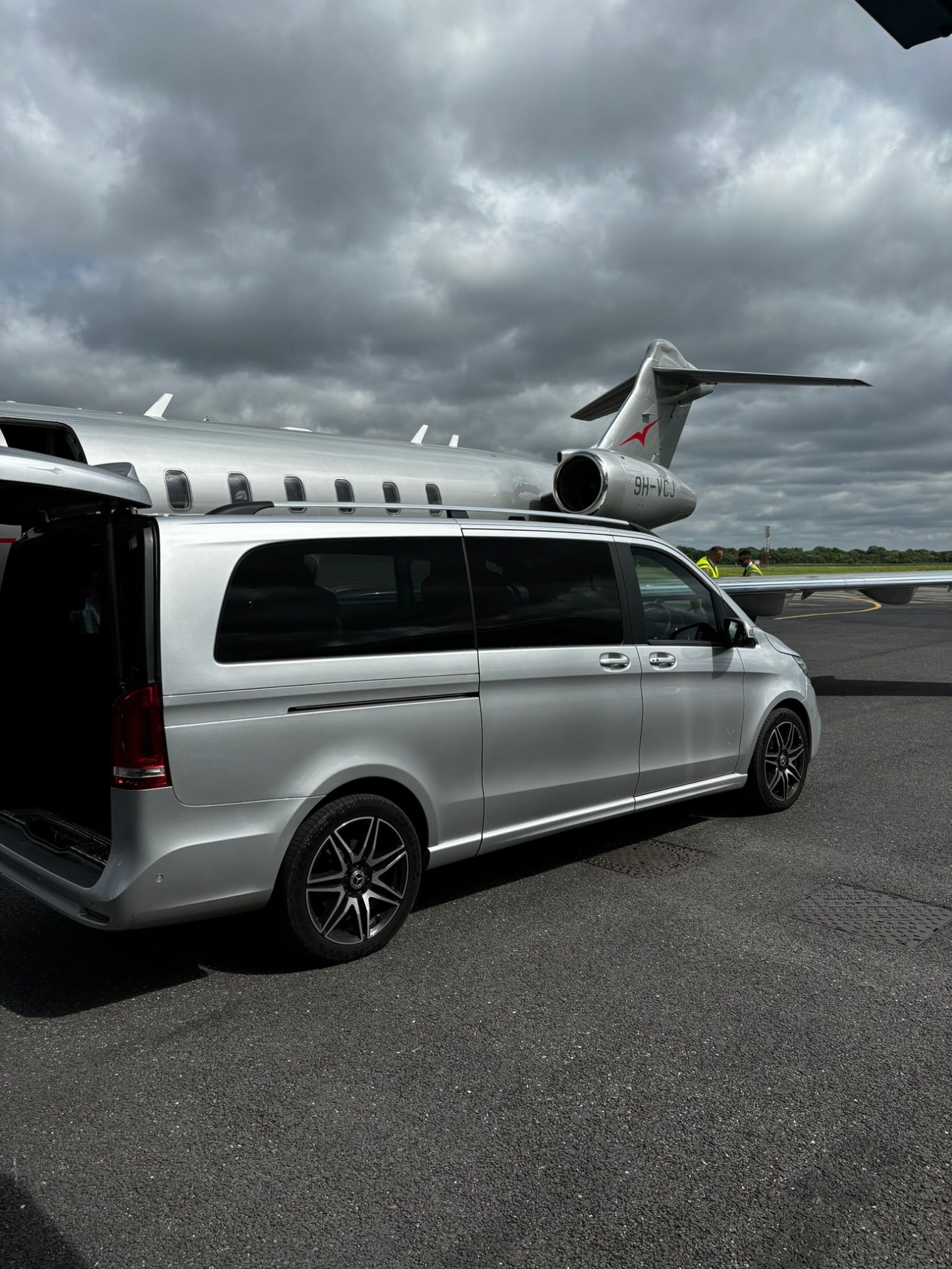 droppin-chauffeurs-uk-16-small