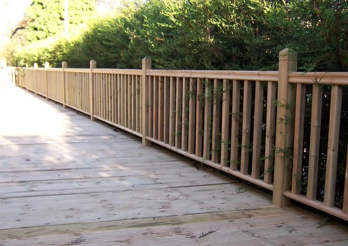 Fencing And Decking Contractors In Northampton 09