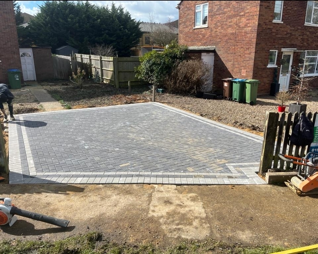 landscaping-contractor-enfield-05-small