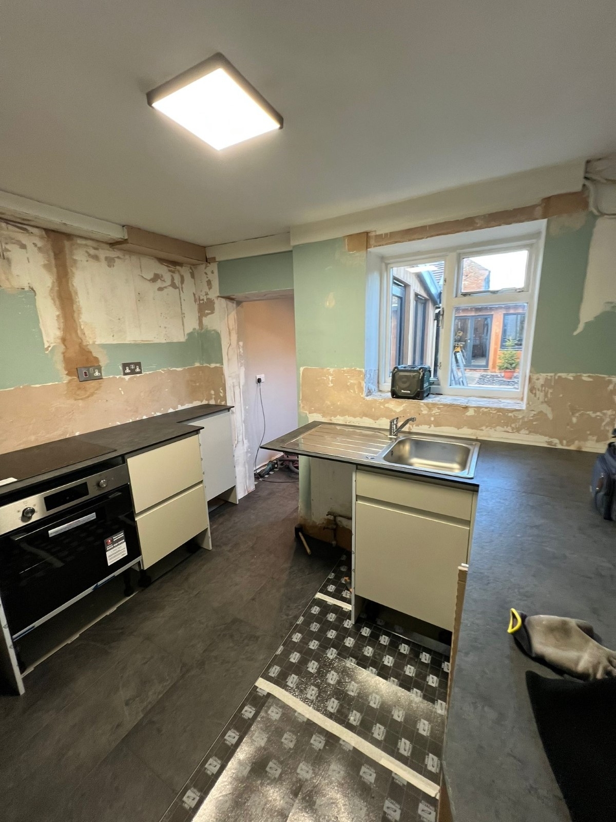kitchen-renovation-04-small