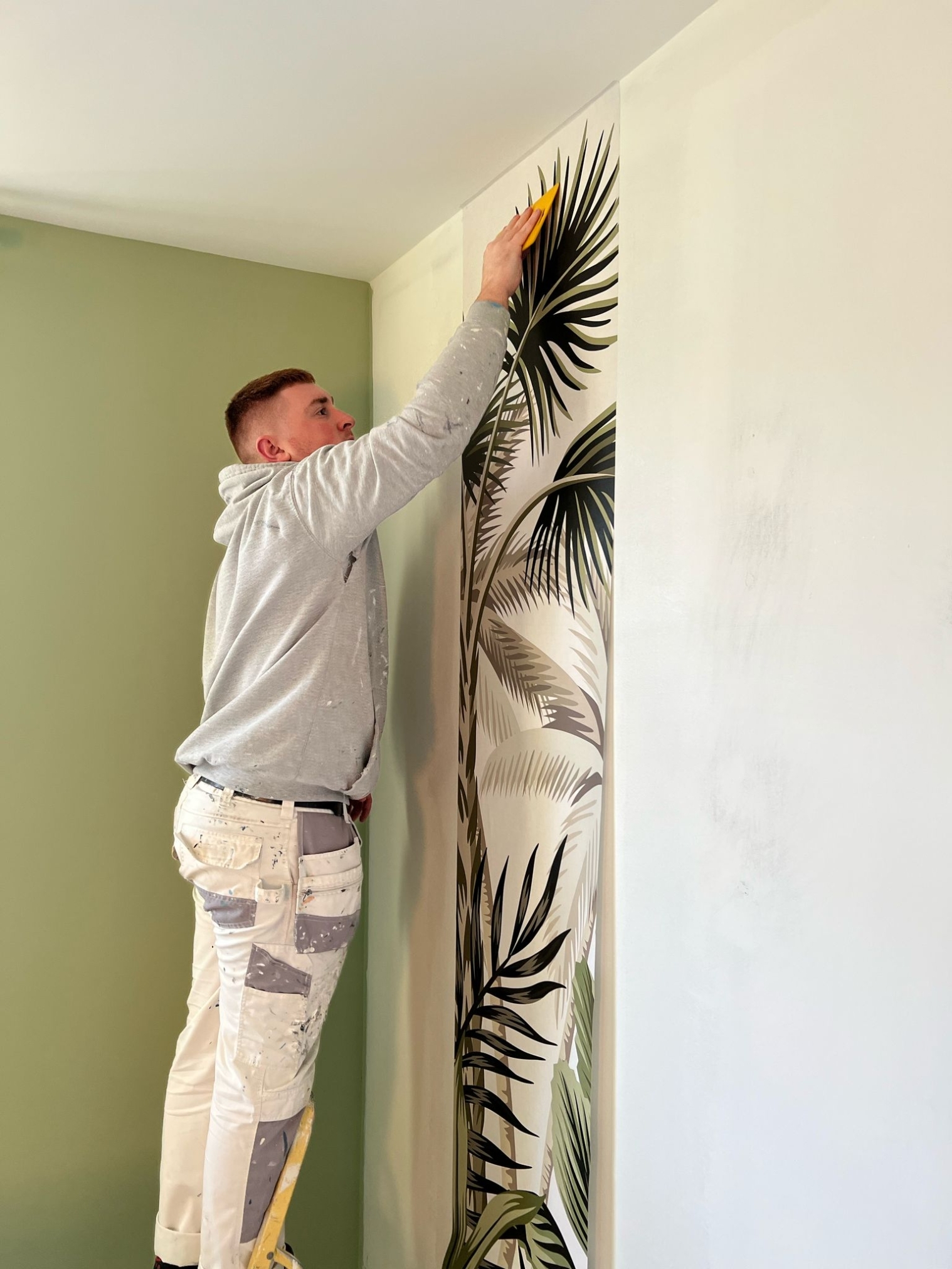 Wallpaper Hanging And Room Decoration In Bicester 10 Xlarge