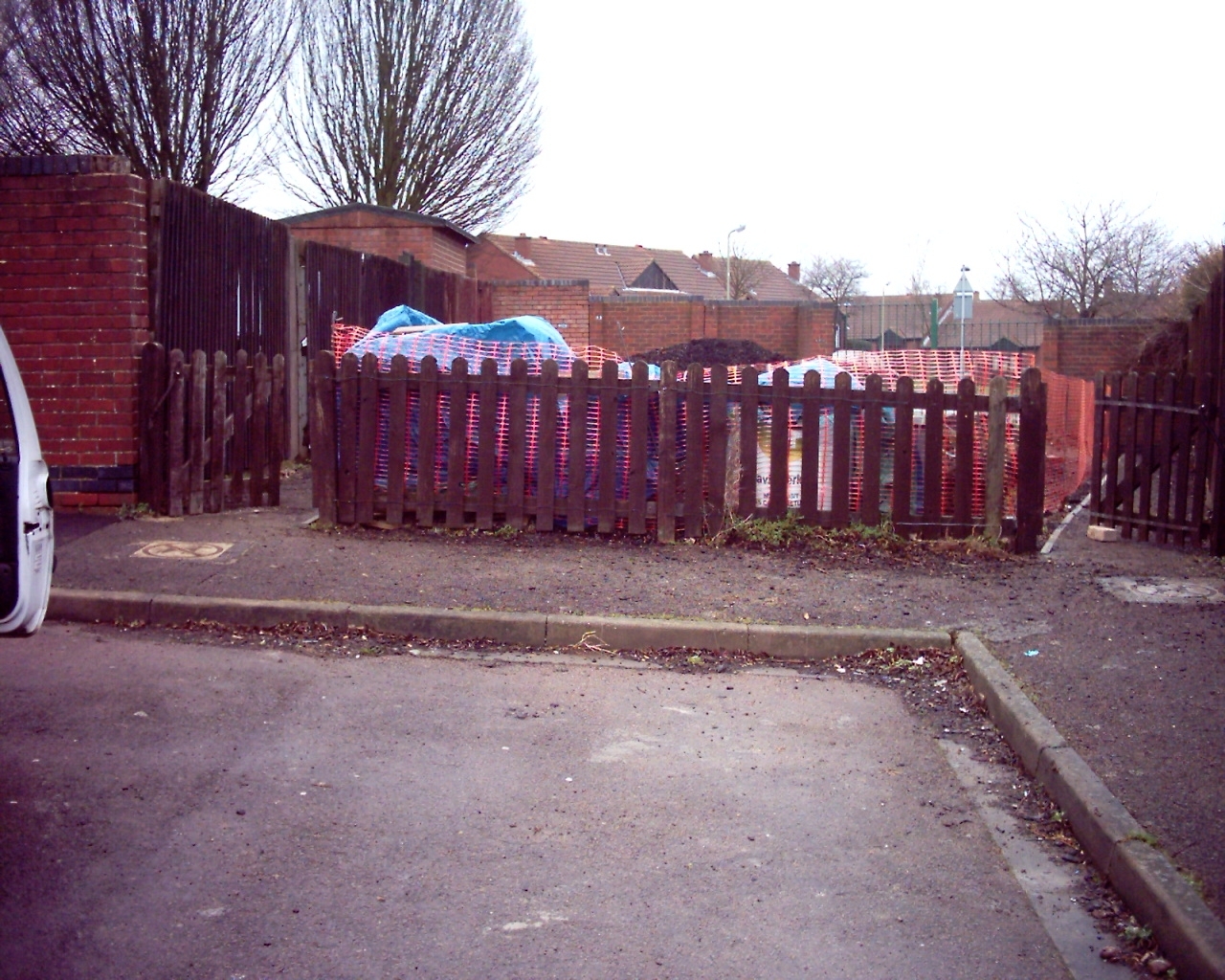 banbury-town-council-gates-01-small