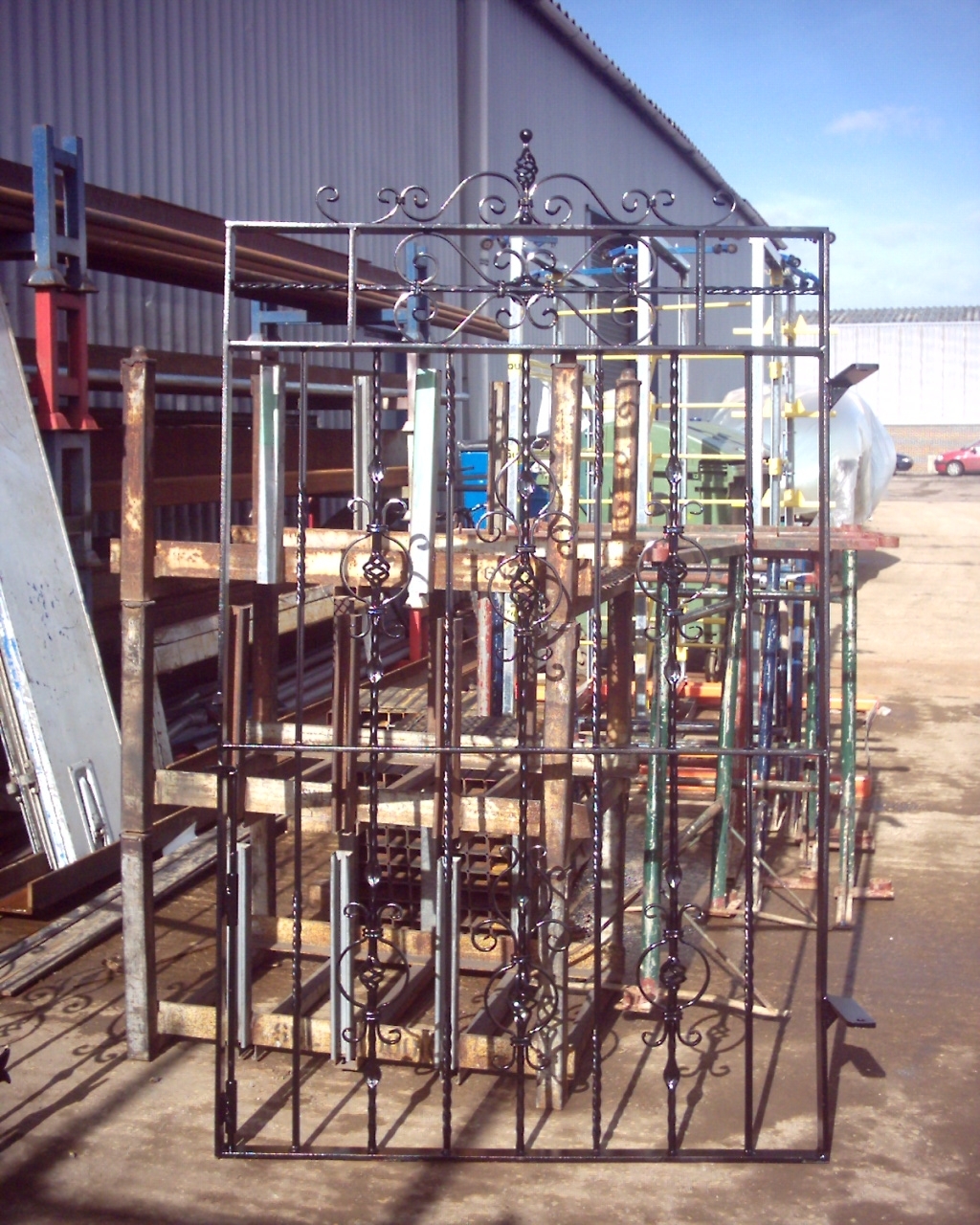 hindu-temple-and-gates-by-tp-steelwork-ltd-10-small