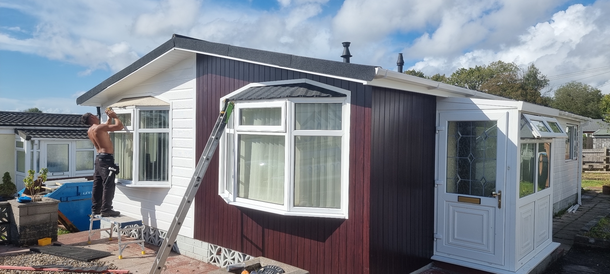 20250908-153713-small