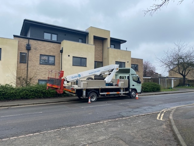 cherry-picker-access-oxford-3-small