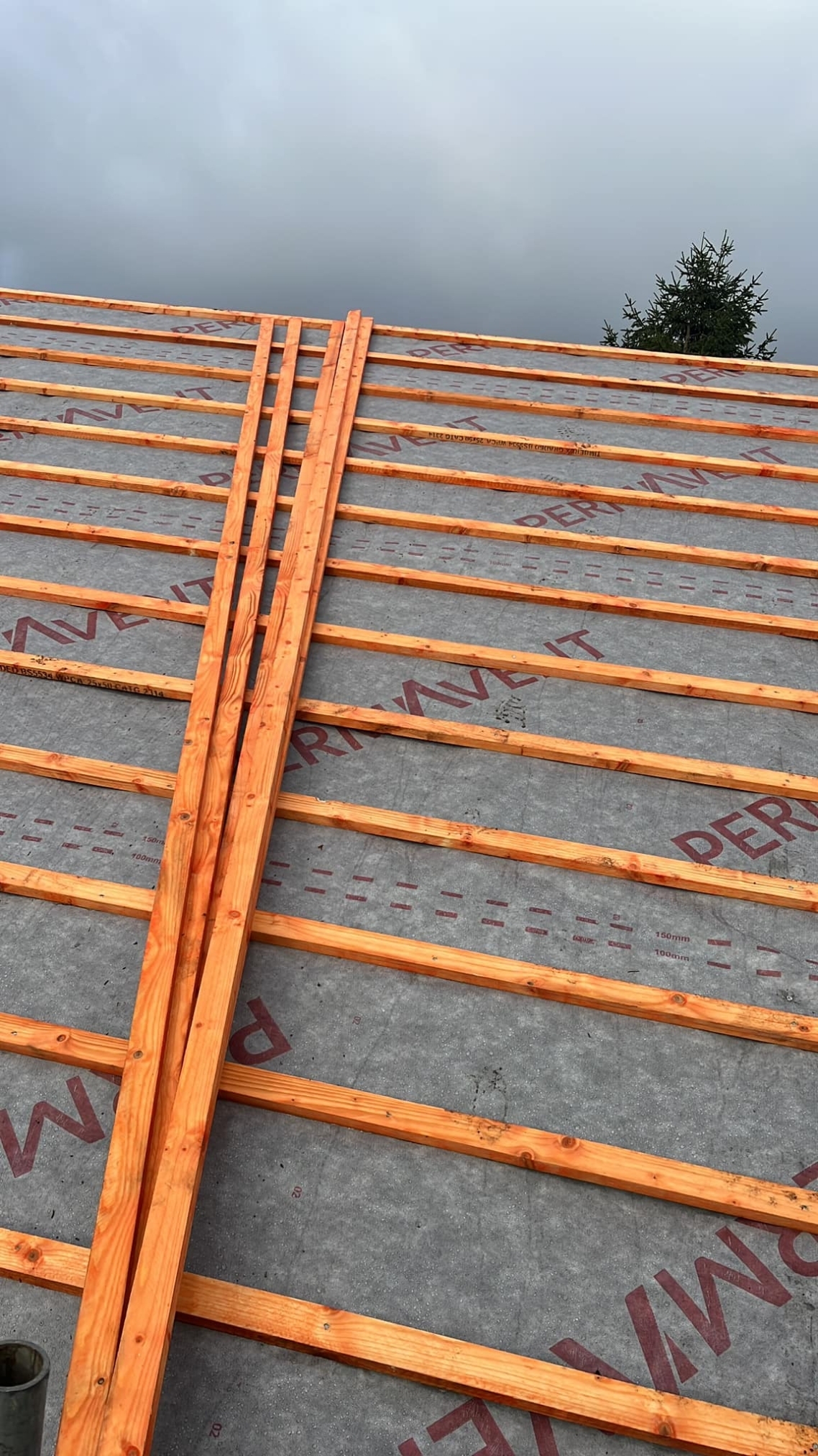 new-roof-installation-whitehill-09-small