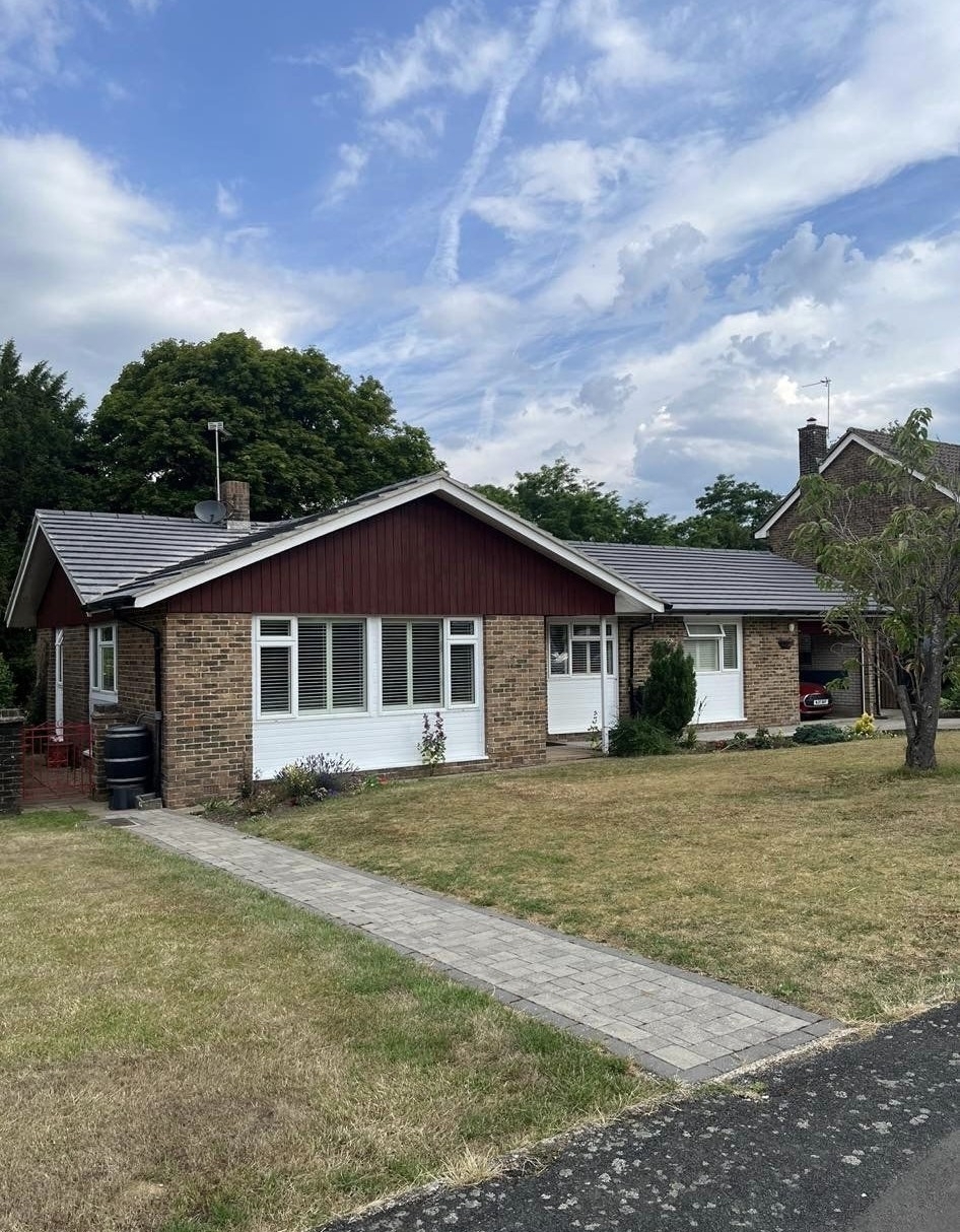 roofing-contractor-godalming-small