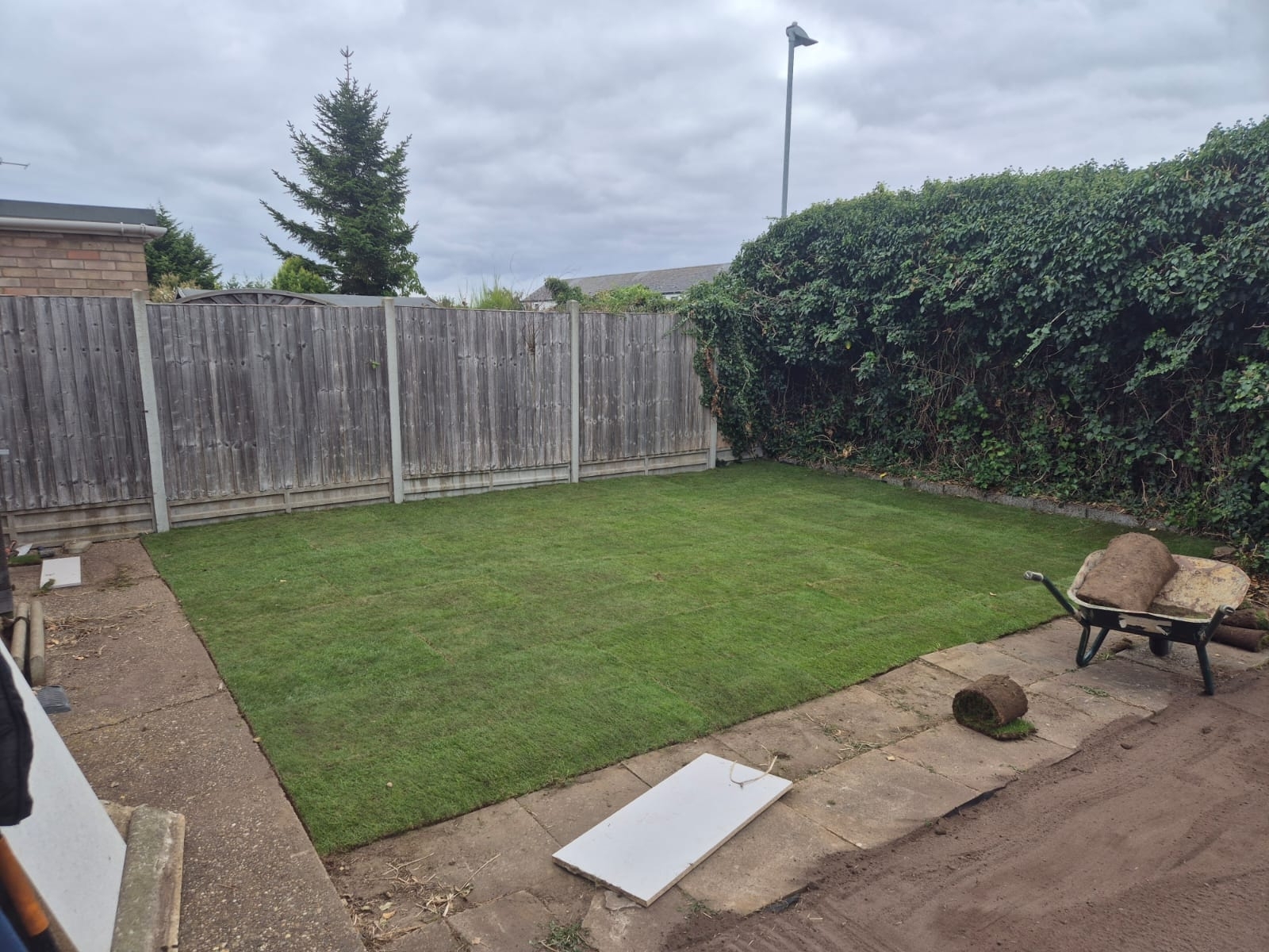 New Lawn Installation Project Completed In Sleaford 06 Xlarge