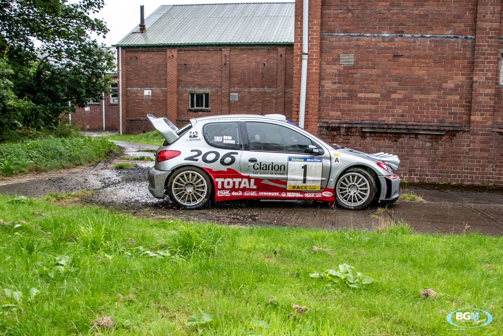 richard-burns-2002-peugeot-206-wrc-car-32-small