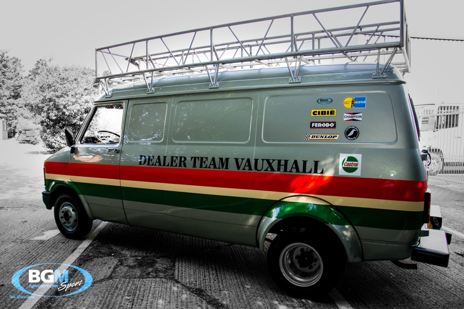 vauxhall-bedford-cf-service-van-29-small