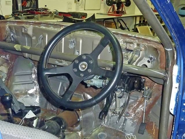 ford-rs1700-t-rally-car-32-small